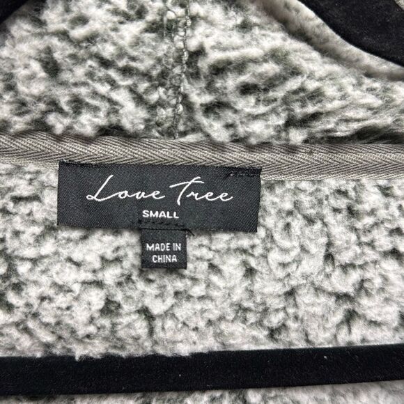 Love Tree Women’s Hooded Sherpa Cream & Olive Jacket Size Small NEW - Picture 2 of 4